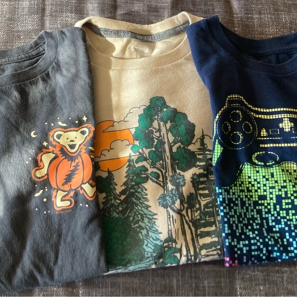 Boys old navy (3) shirt bundle size 6/7 - Picture 3 of 11